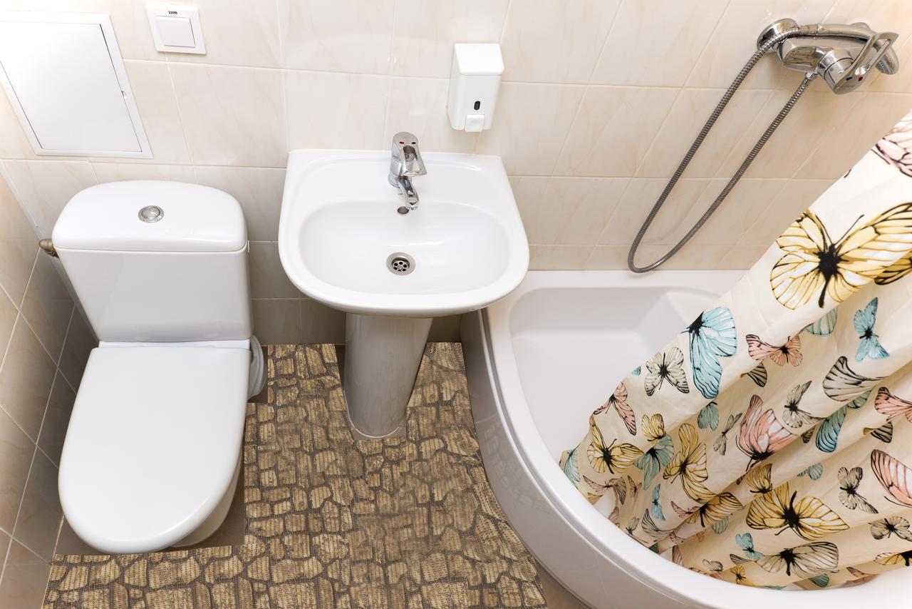 Hotel 18 Lviv Kültér fotó