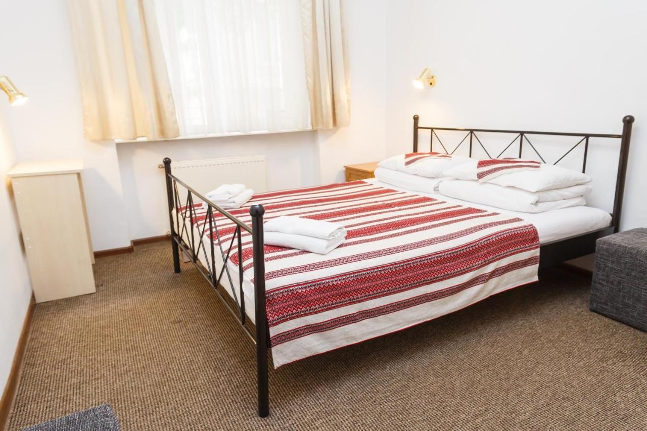 Hotel 18 Lviv Kültér fotó