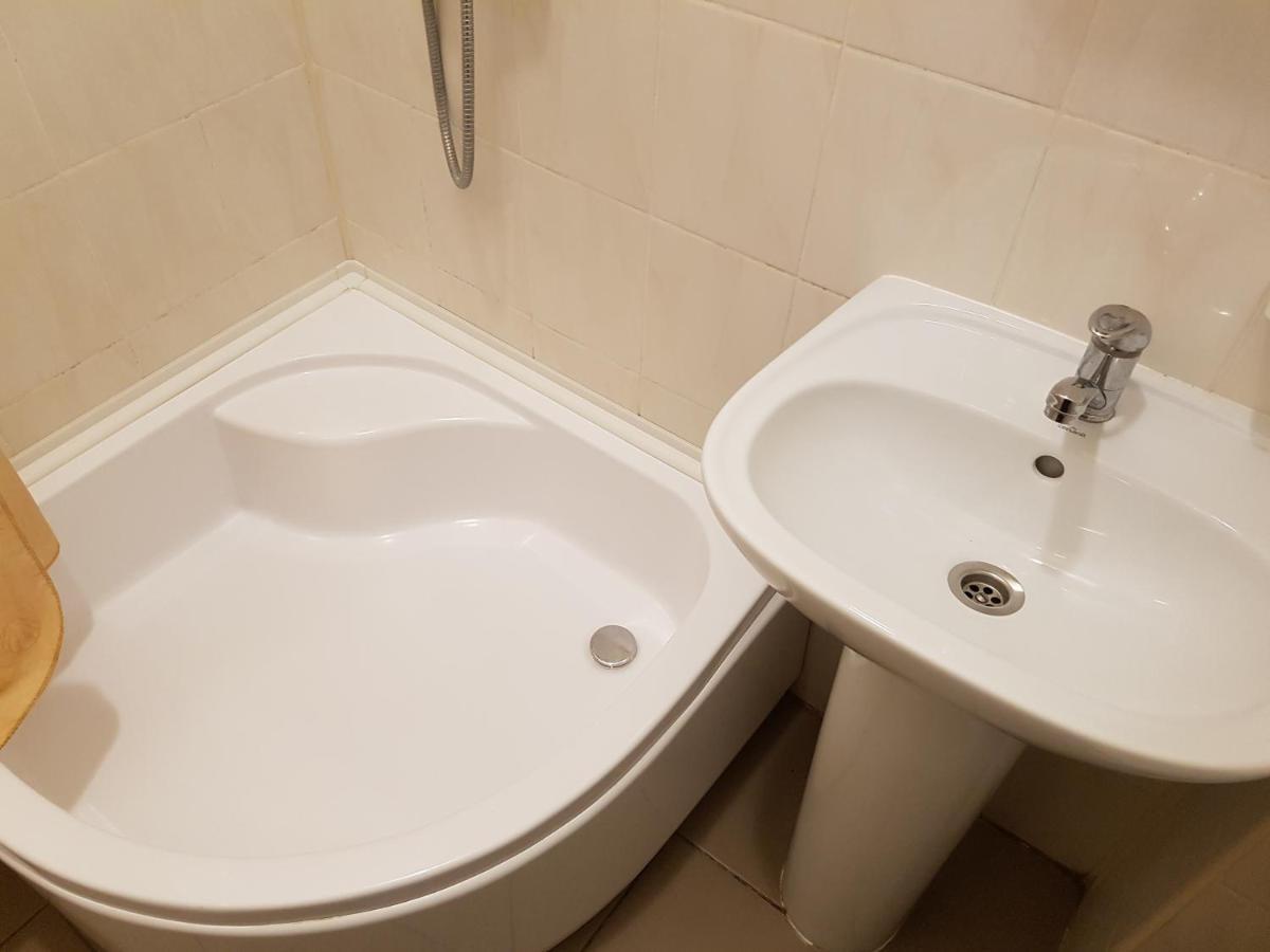 Hotel 18 Lviv Kültér fotó