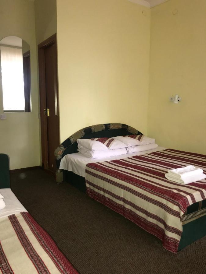 Hotel 18 Lviv Kültér fotó